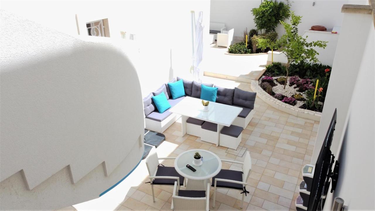 Kalinifta Rooms Apartment Torre Lapillo Zewnętrze zdjęcie